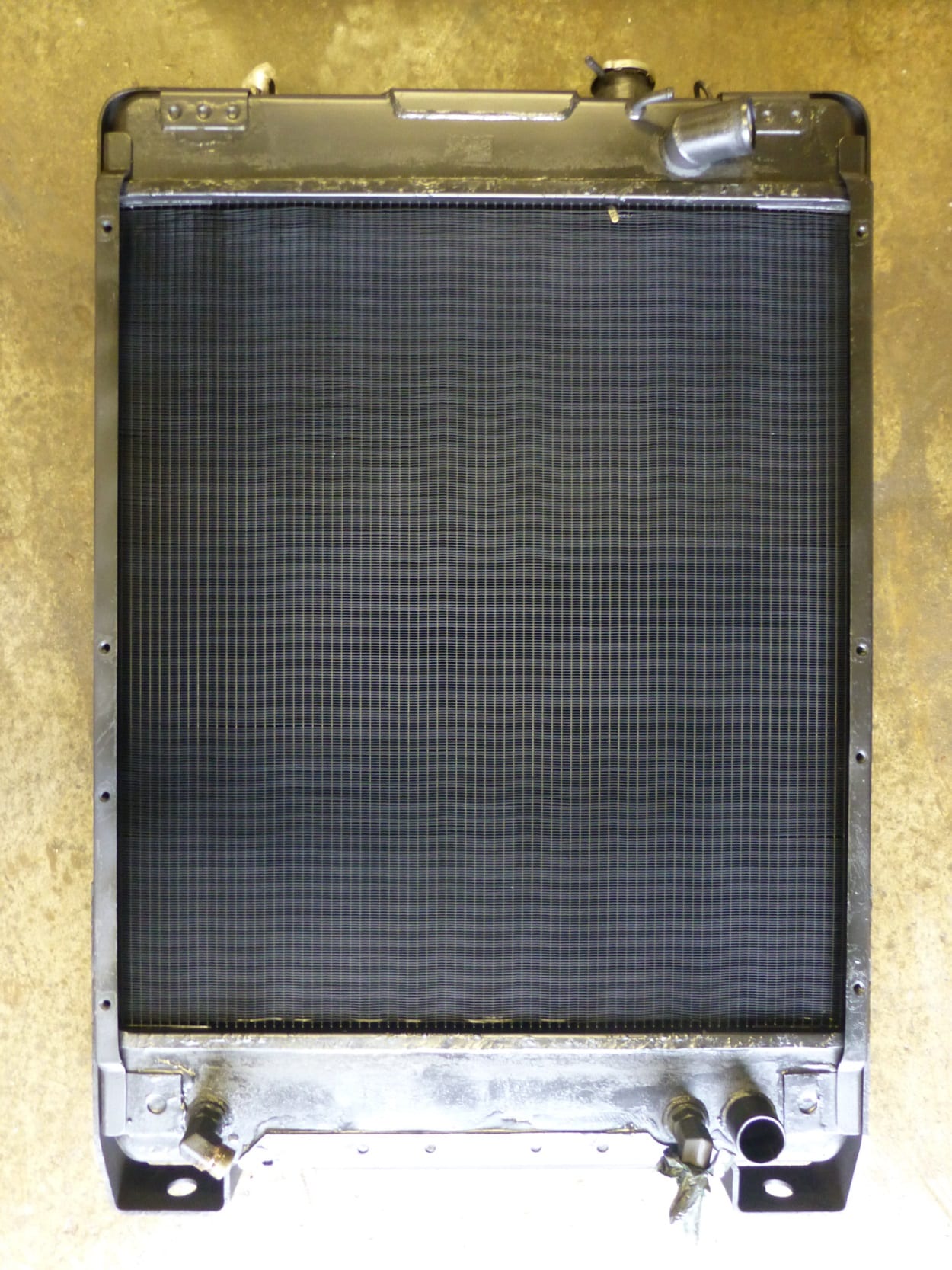 Komatsu D61 PX-15 Bulldozer Radiator New Core Tiverton Devon