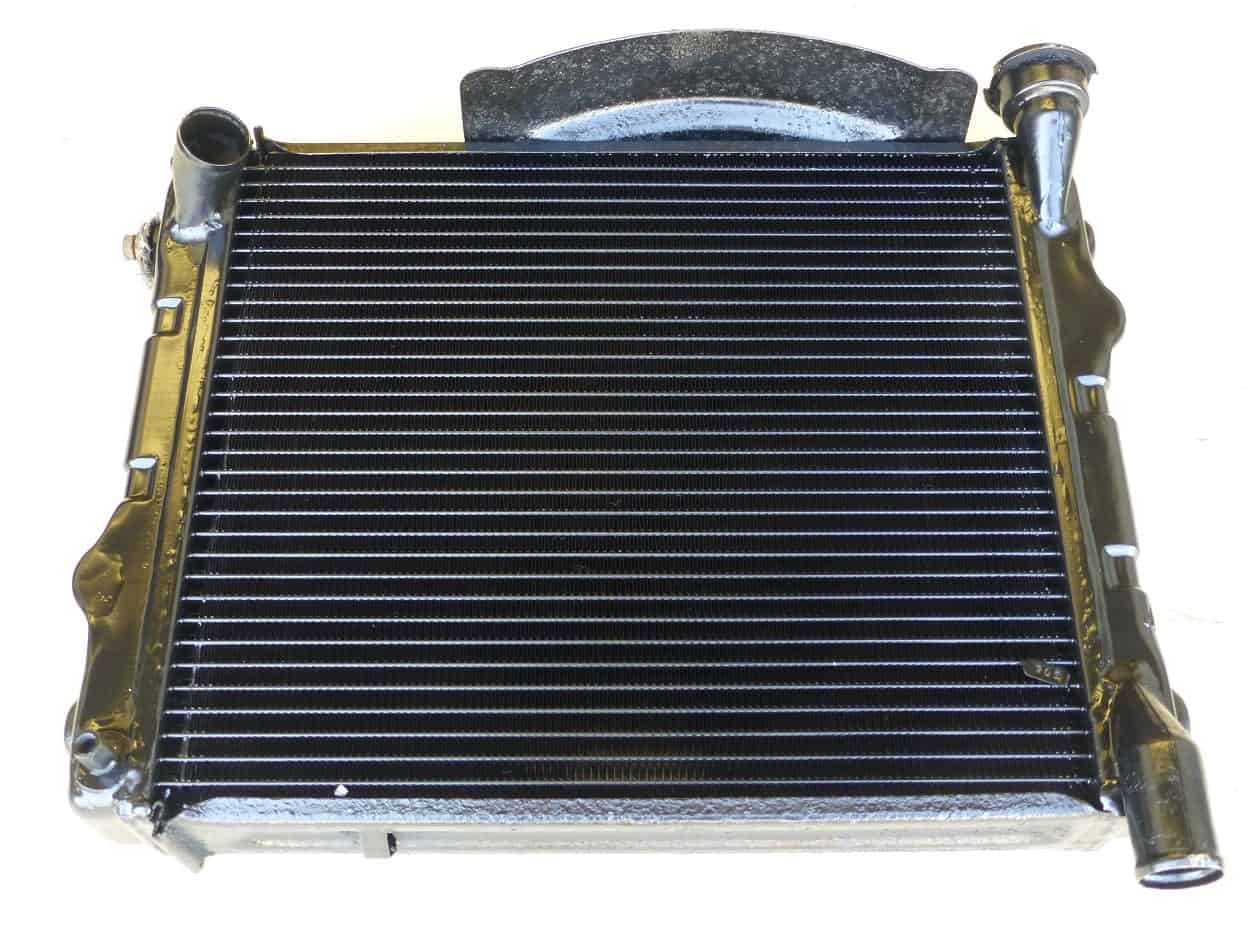 Saab 95 V4 Radiator