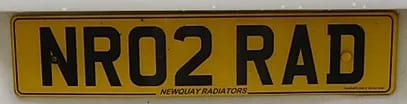 Yellow Reflective Oblong Number Plate